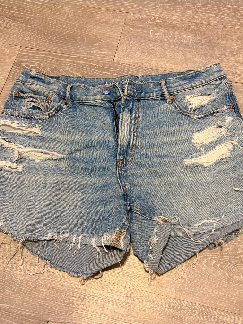 American Eagle Distressed Denim Strigid Women's Shorts Size 12